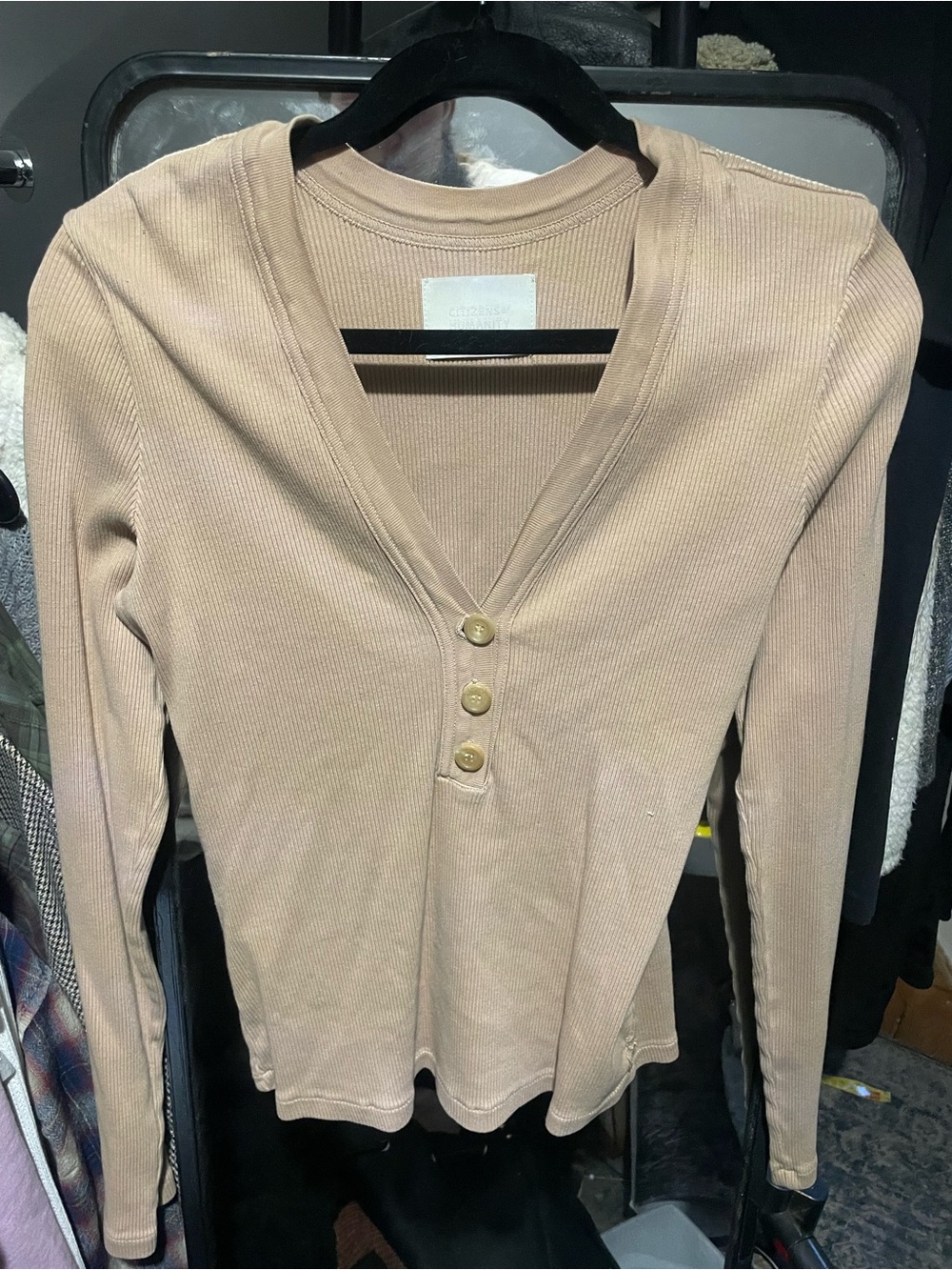 Citizens Of Humanity Long Sleeve Ribbed Henley Top in Beige